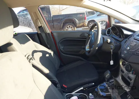 2018 Ford Fiesta Se из США, поврежденный, VIN 3FADP4BJ4JM139692